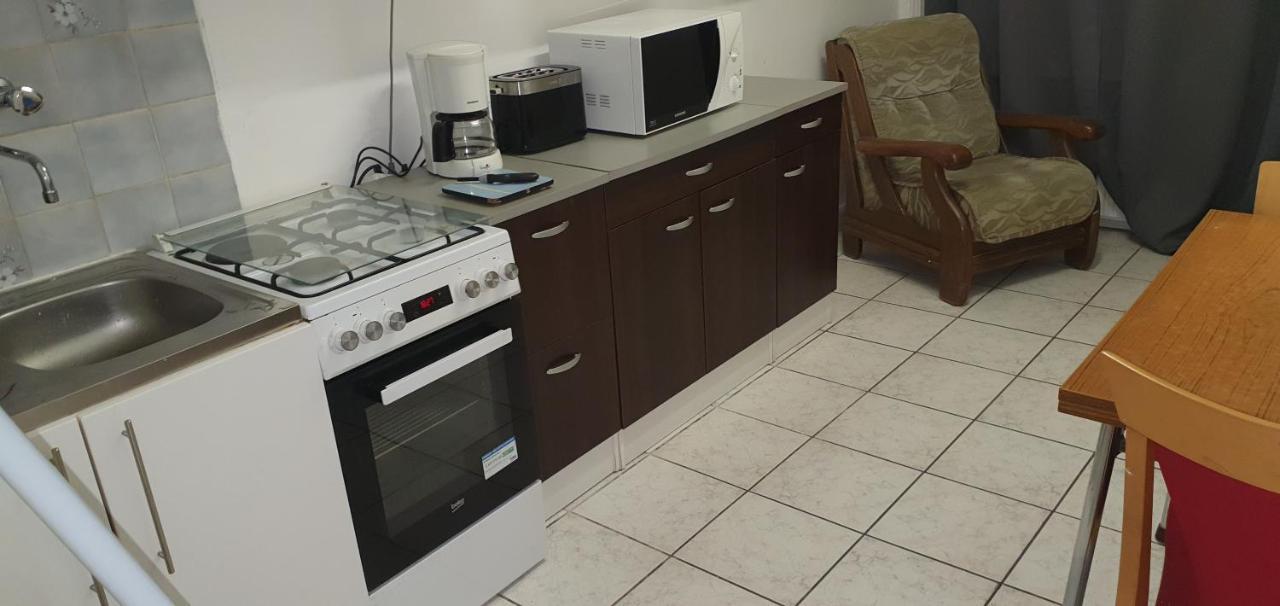 בה-לה-בה Appartement F1 Rez De Chausser Bg N°2 מראה חיצוני תמונה